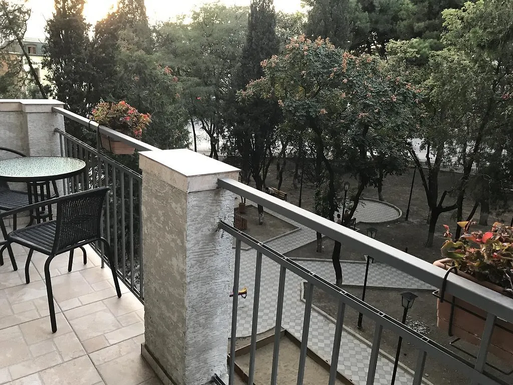 Apartment On Iunkerta Street Tbilisi